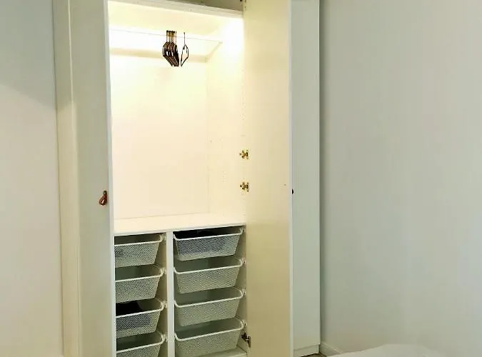 Nowoczesny W Sercu Wroclawia Lägenhet *